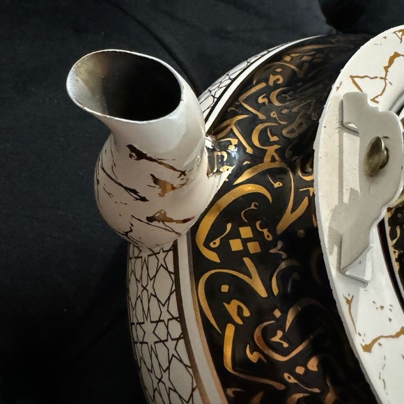 Ornate Unique Arabic Style Tea Kettle Black Cream Gold Patterned Vintage Look - Picture 3 of 16